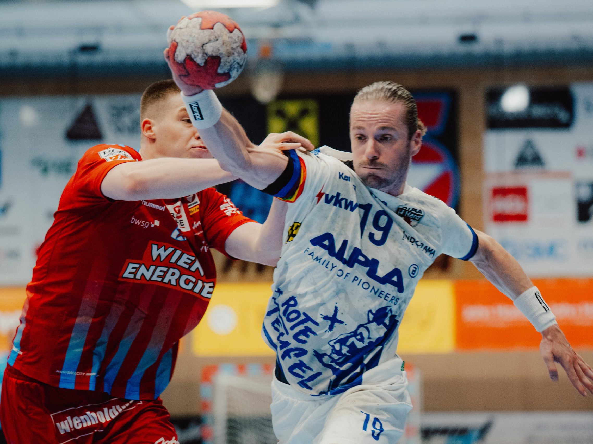 FIVERS legen Protest ein