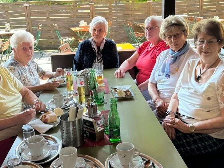 PVÖ Koblach lud zum Muttertagstreffen ein PVÖ Koblach lud zum Muttertagstreffen ein