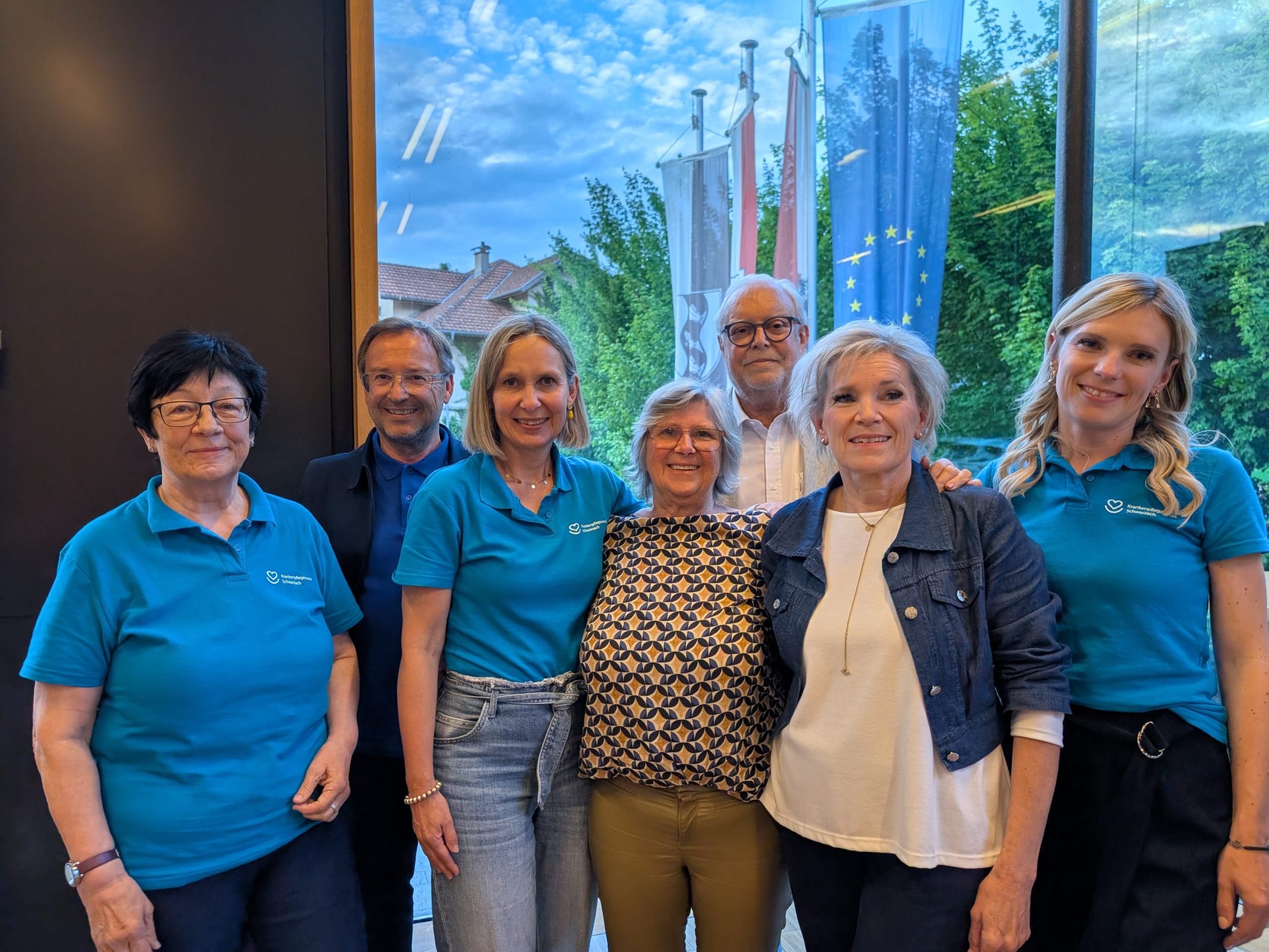 Das Vorstandsteam des Krankenpflegevereins blickt positiv in die Zukunft. Das Vorstandsteam des Krankenpflegevereins blickt positiv in die Zukunft.