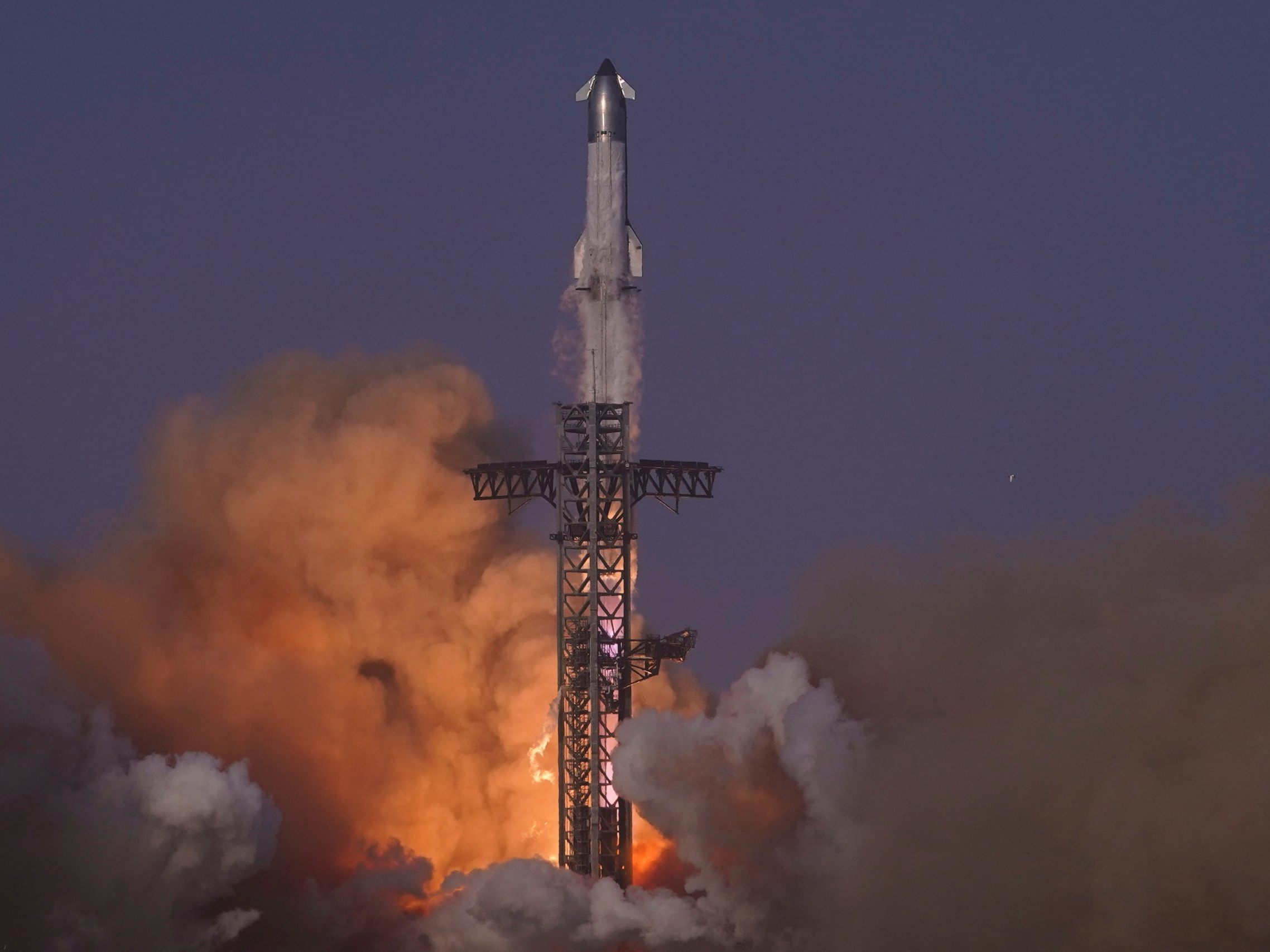 Start der SpaceX Rakete am 27. Mai 2025 Start der SpaceX Rakete am 27. Mai 2025