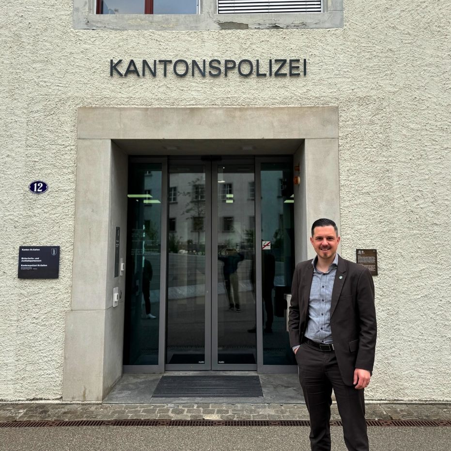 Strobel/Canva/VOL.AT