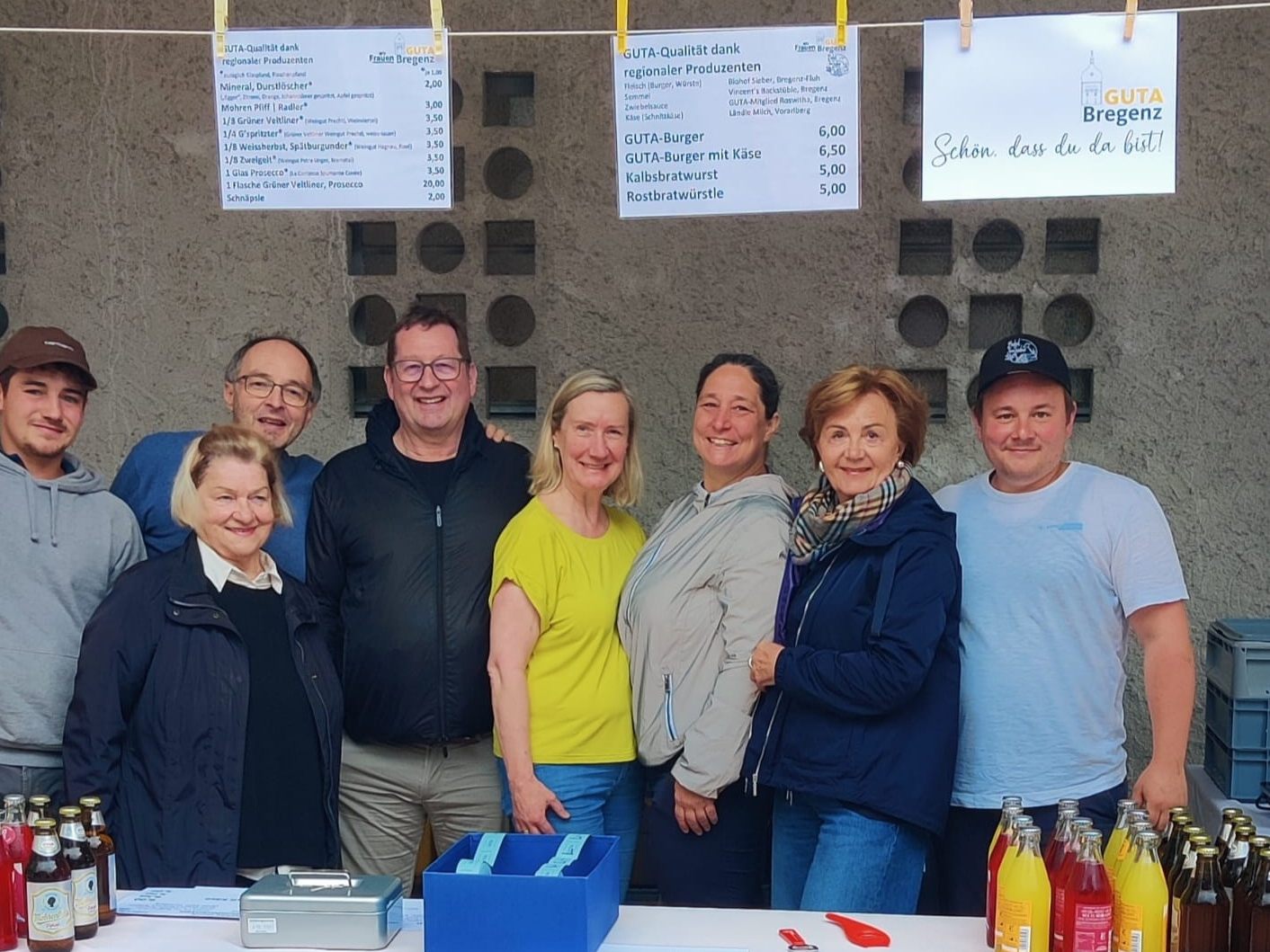 GUTA Team und Helferlein