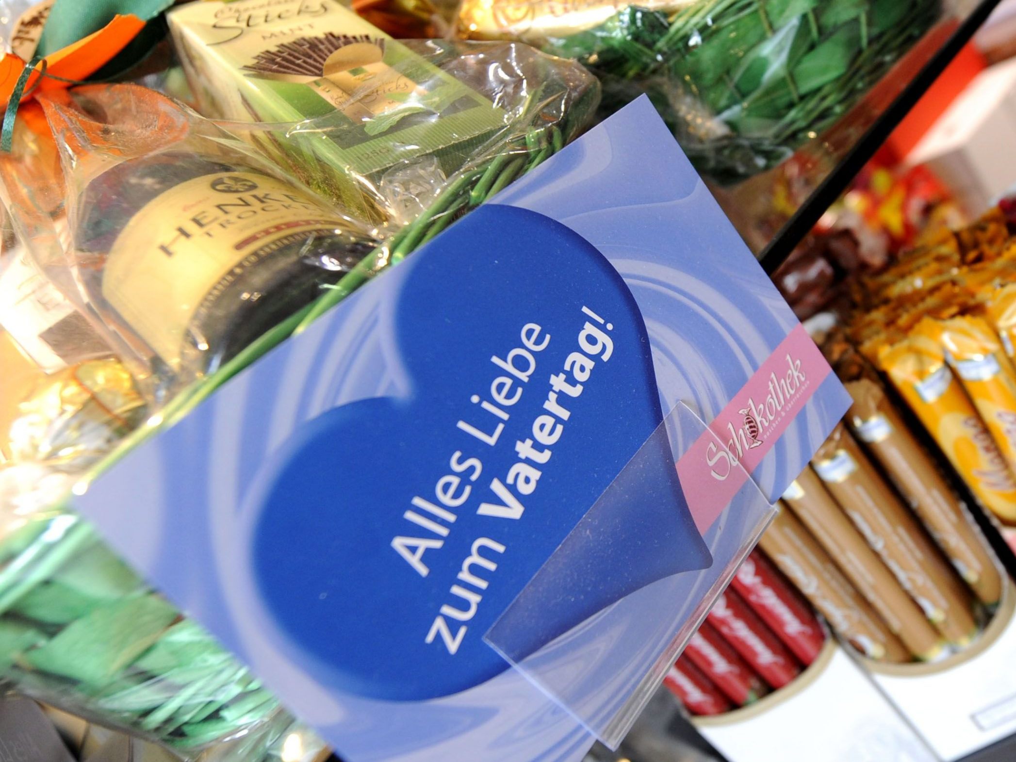 Die Hälfte der Wiener schenkt laut Umfrage etwas zum Vatertag.