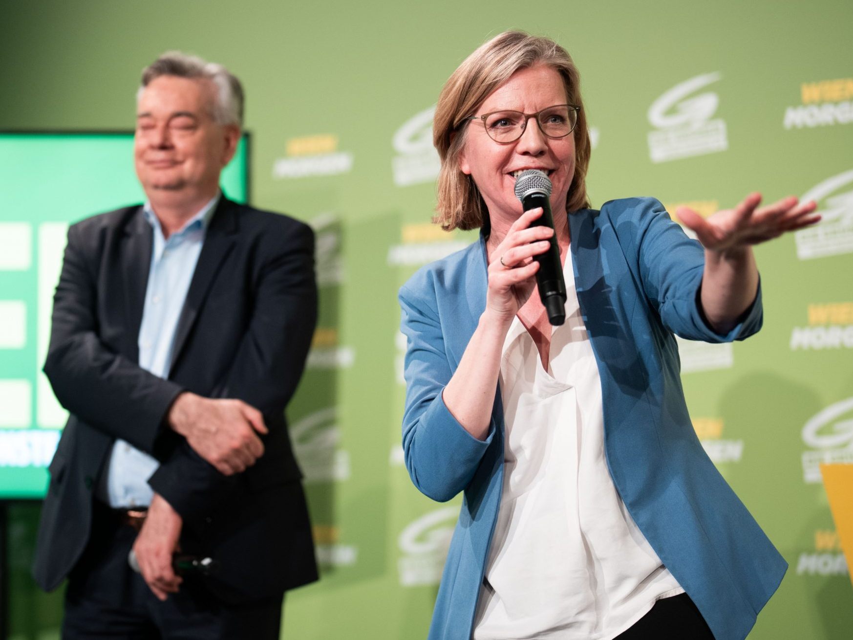 Die Grünen fixieren den Wechsel von Kogler zu Gewessler.