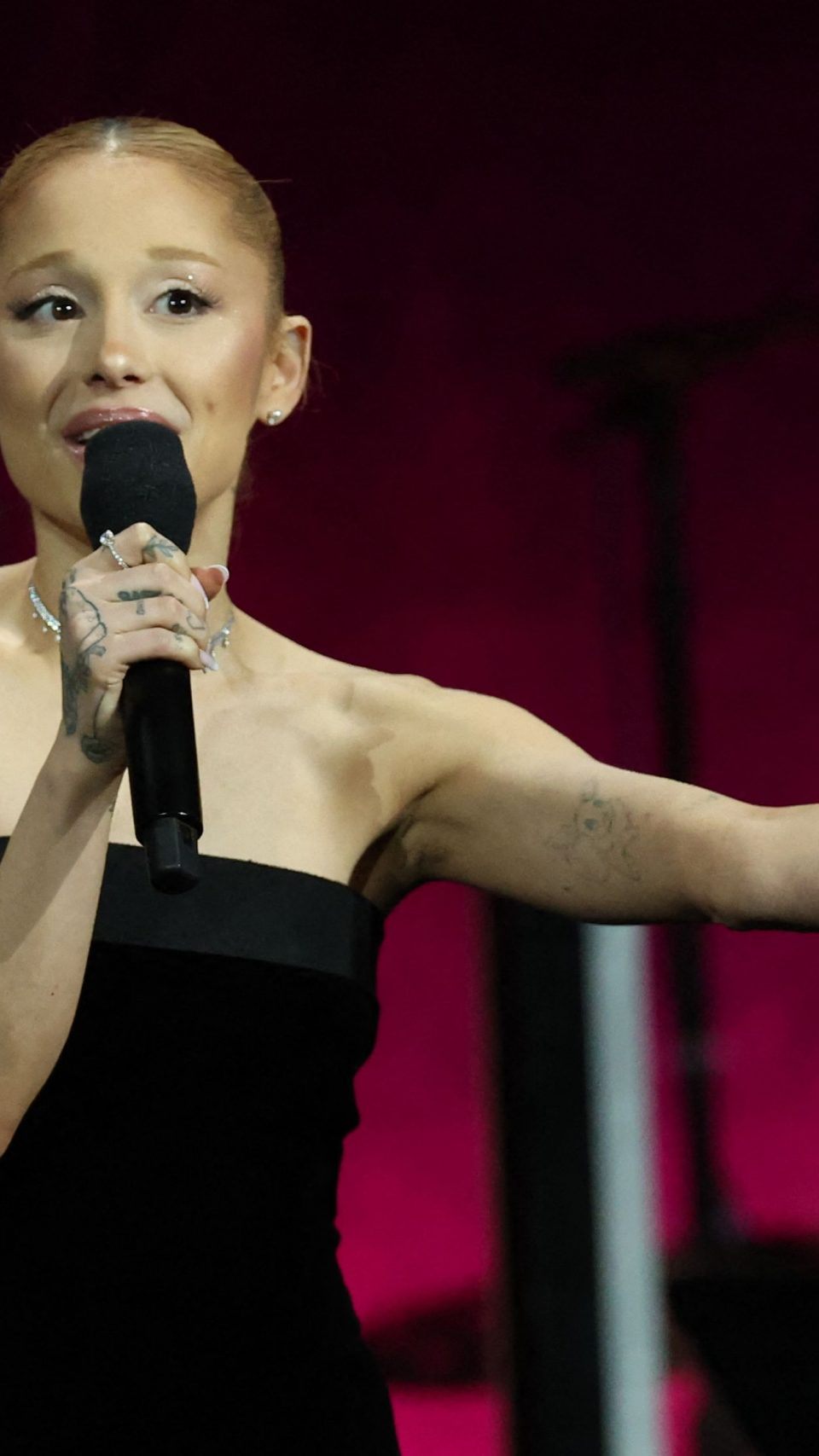 Ariana Grande trauert um geliebte Nonna