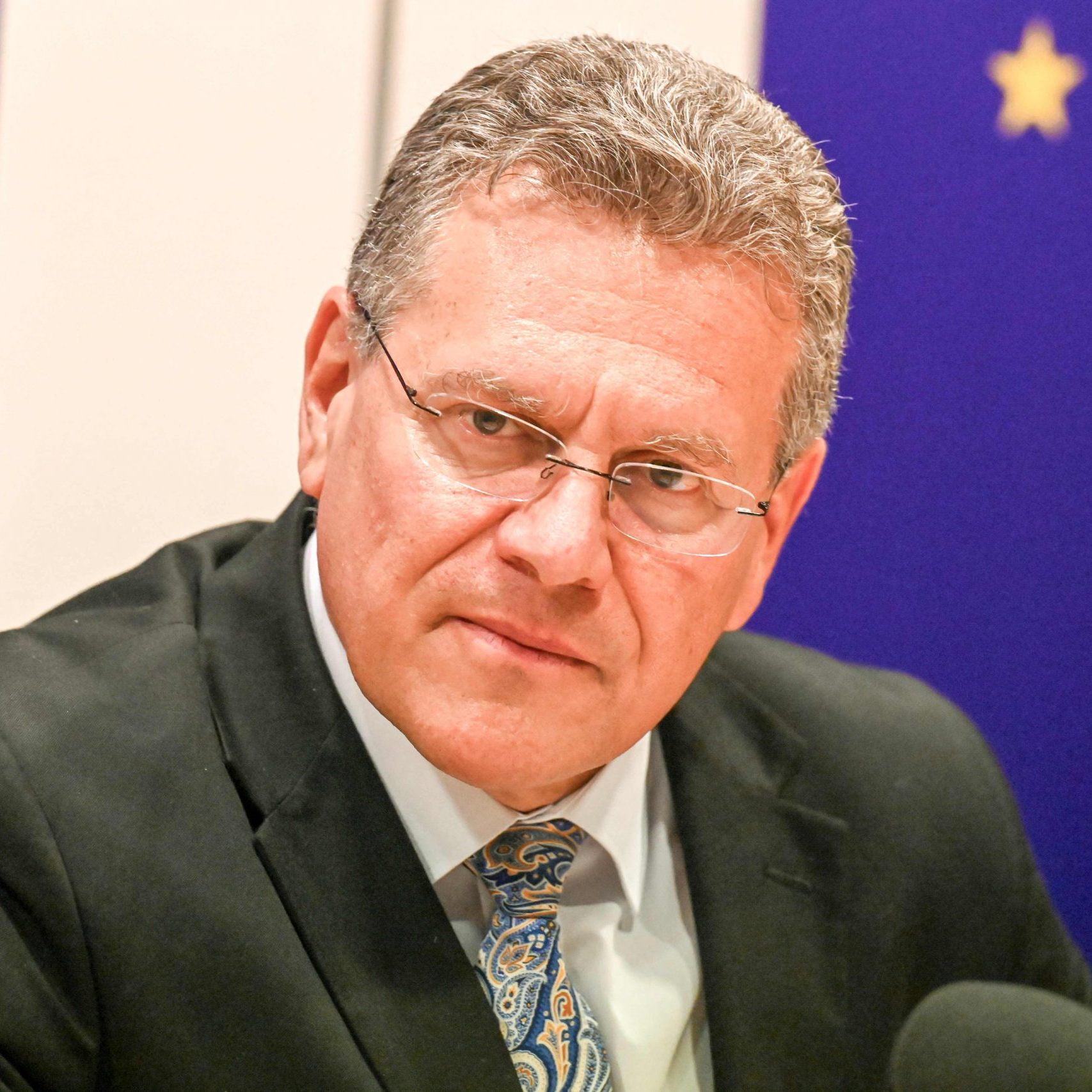 China verspricht EU schnellere Exportgenehmigungen für seltene Erden – Industrie warnt vor Metallkrise