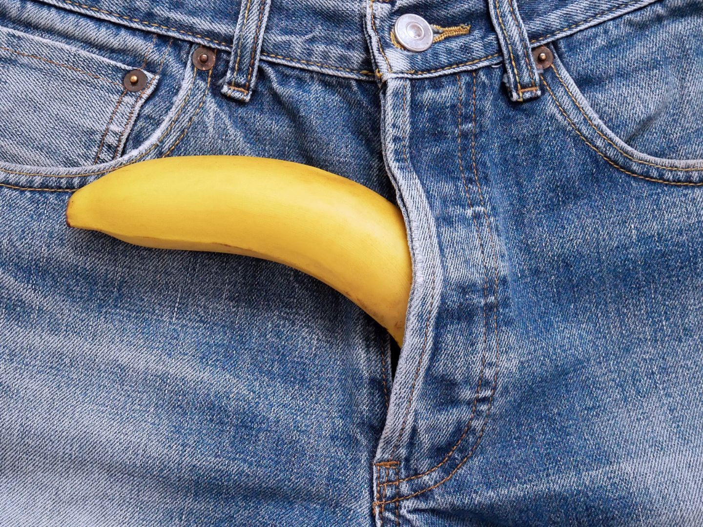 Das Versenden von "Dick-Pics" wird bald strafbar. Das Versenden von "Dick-Pics" wird bald strafbar.