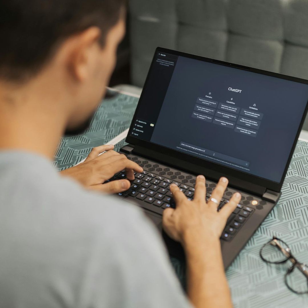 Immer mehr Menschen in Österreich nutzen Künstliche Intelligenz.