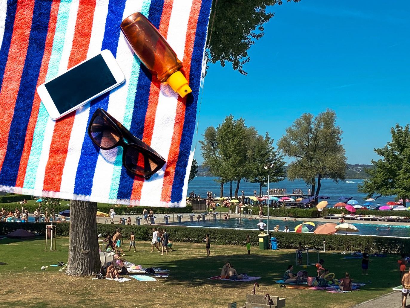 Wertsachen sollte man im Schwimmbad nicht unbeaufsichtigt lassen. Das zeigen aktuelle Diebstähle.
