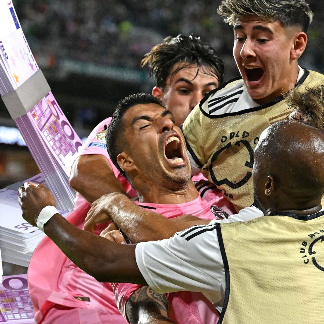 Insgesamt schüttet der Weltfußballverband FIFA eine Milliarde US-Dollar (rund 926 Millionen Euro) an Preisgeldern aus.