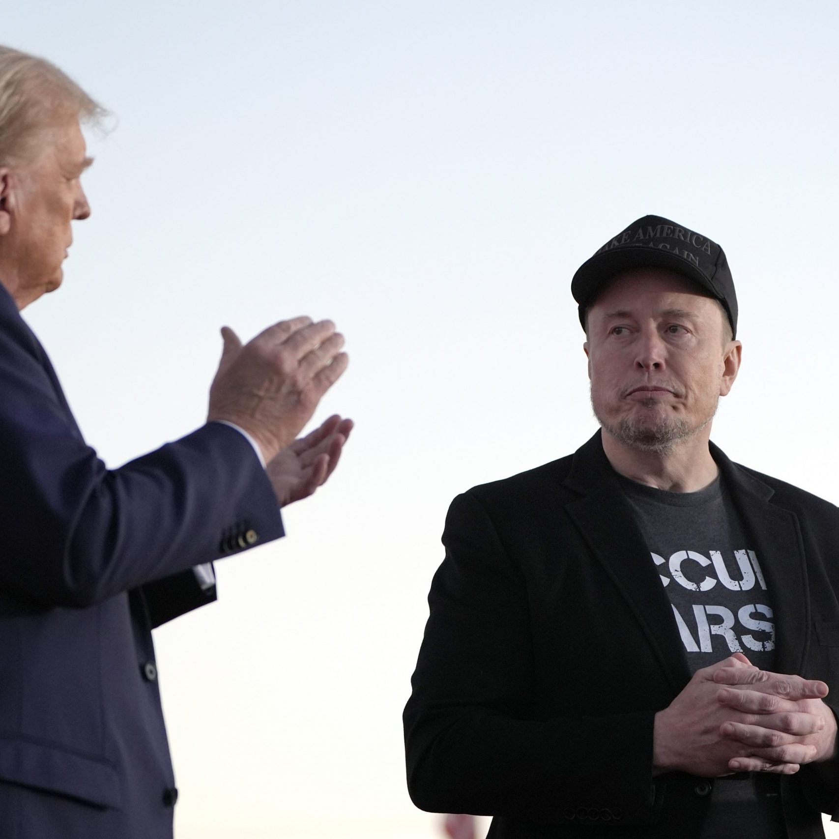 Elon Musk lässt die Epstein-Bombe platzen