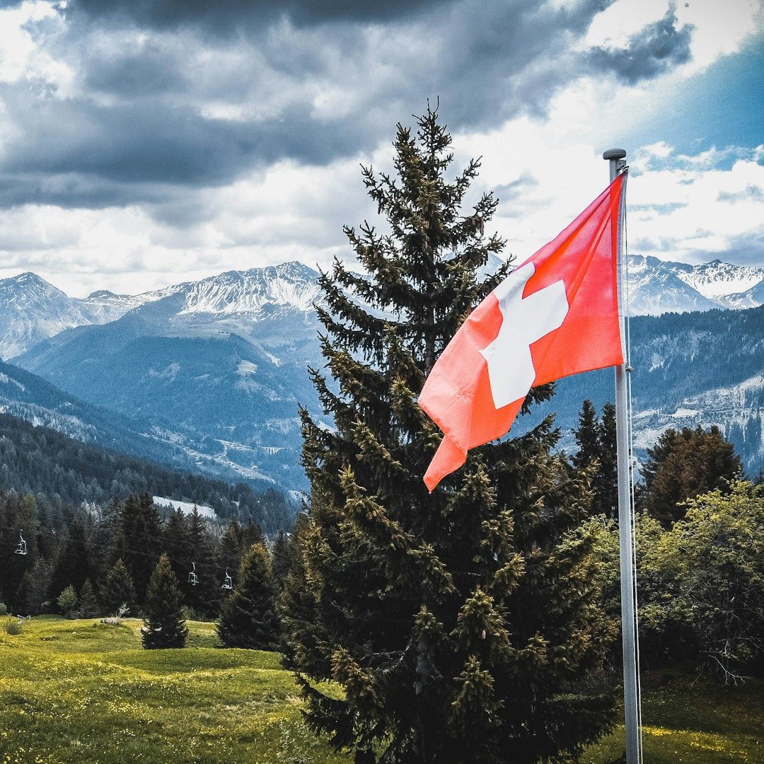 Ein deutscher Antragsteller forderte 2,4 Milliarden Franken Verrechnungssteuer zurück. Die Schweiz stoppte die Auszahlung wegen formaler Fehler.