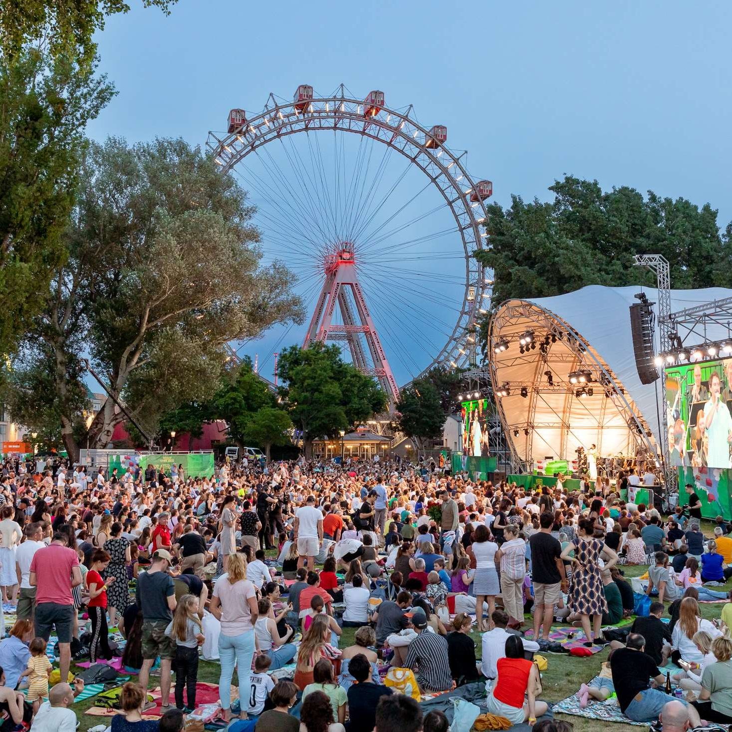 Vom 26. Juni bis 10. August bringt der Kultursommer Wien über 500 kostenlose Open‑Air‑Events mit rund 2 000 Künstler:innen in 10 Bezirke. Kultur zum Mitmachen!