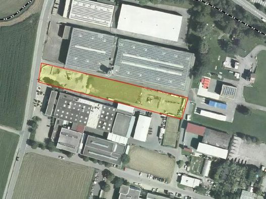 Das besagte Grundstück, wobei Lingenhöle südlich davon angesiedelt ist. Das besagte Grundstück, wobei Lingenhöle südlich davon angesiedelt ist.