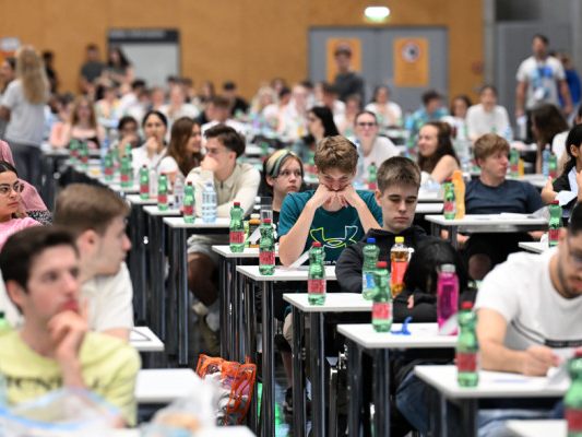 "Gewidmete" Studienplätze bedeuten Erleichterungen beim Aufnahmetest "Gewidmete" Studienplätze bedeuten Erleichterungen beim Aufnahmetest