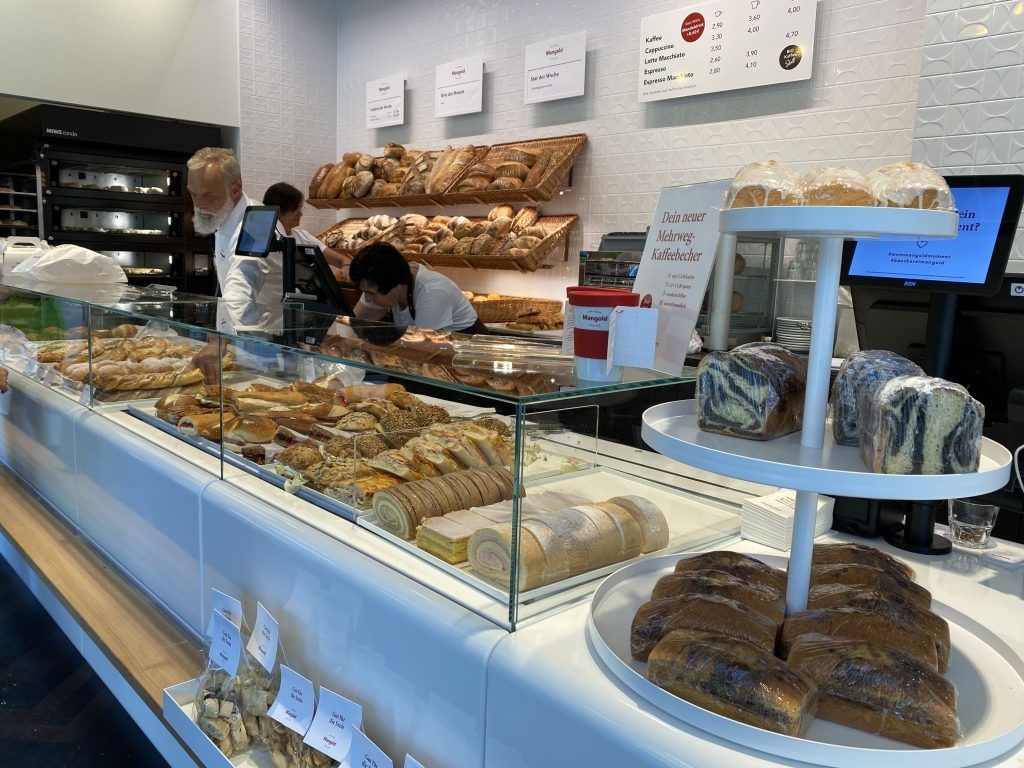 Podjetja vedno pogosteje iščejo delavce za krajši delovni čas, kljub političnemu nasprotovanju