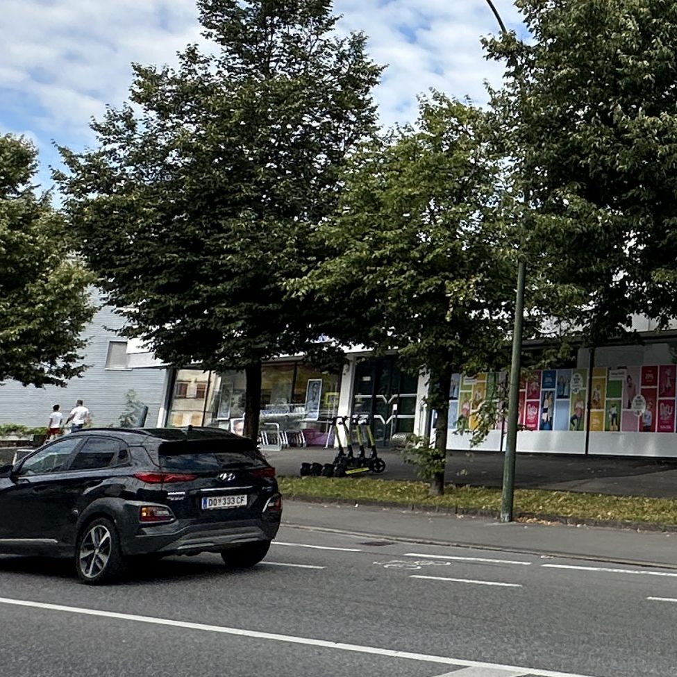 Beim ehemaligen Spar Rose zieht ein neues Geschäft ein.