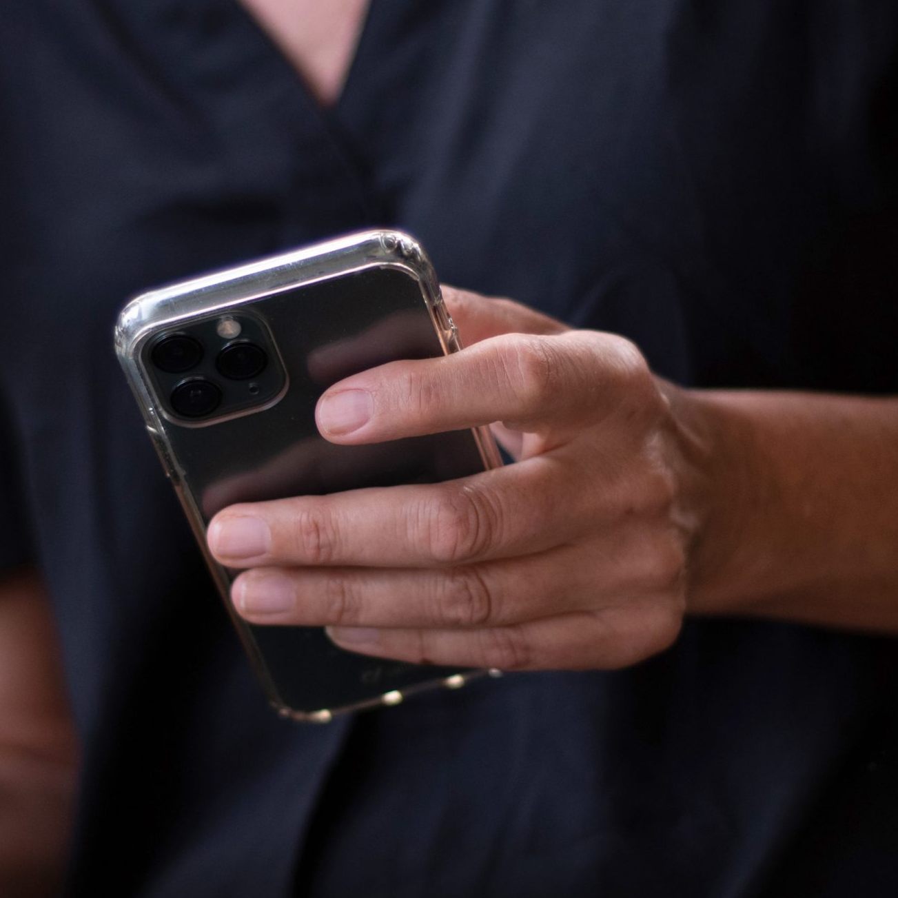 Bei versendeten SMS gibt es einen weiteren Rückgang.