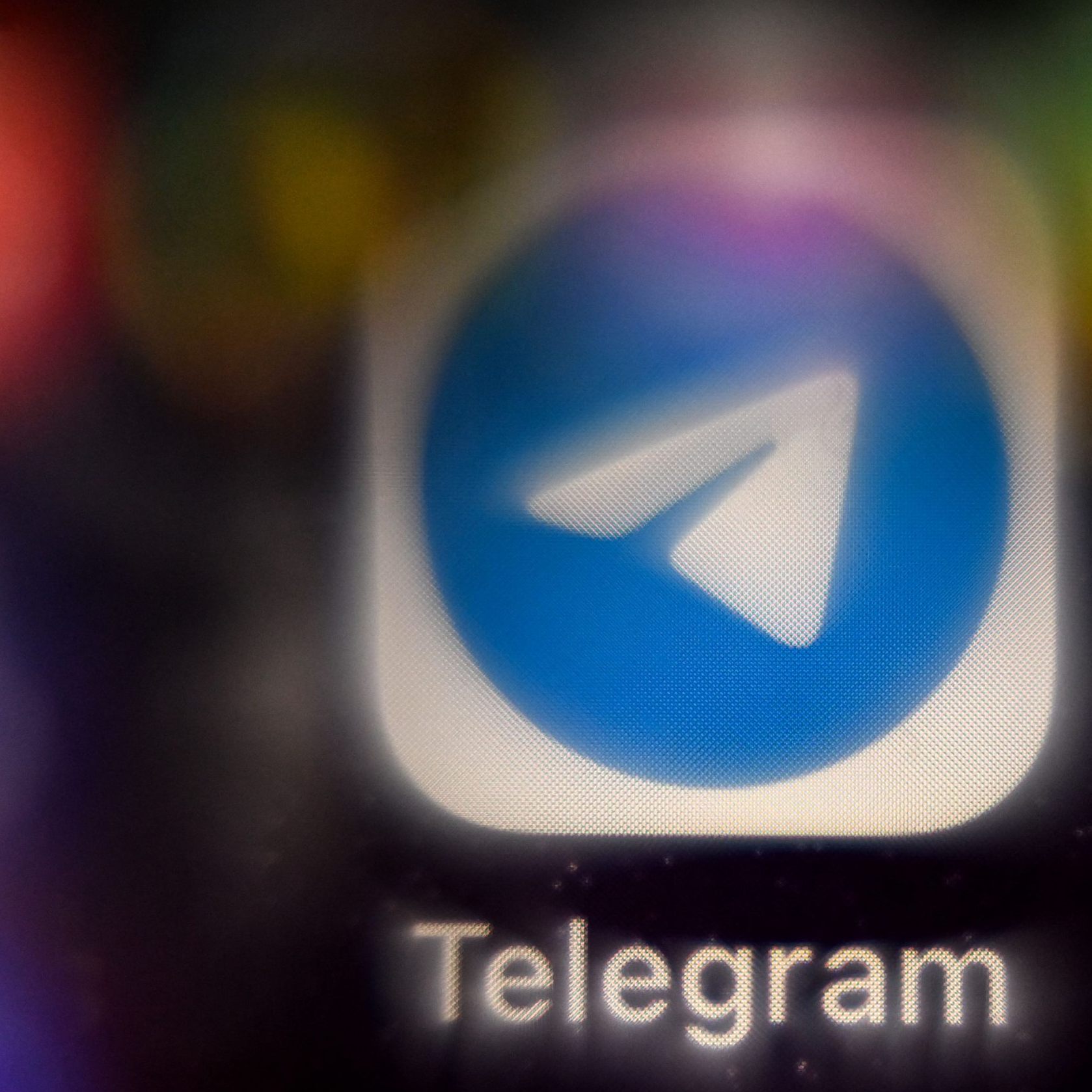 Telegram wird zur kommerziellen Plattform für Verschwörungstheoretiker.