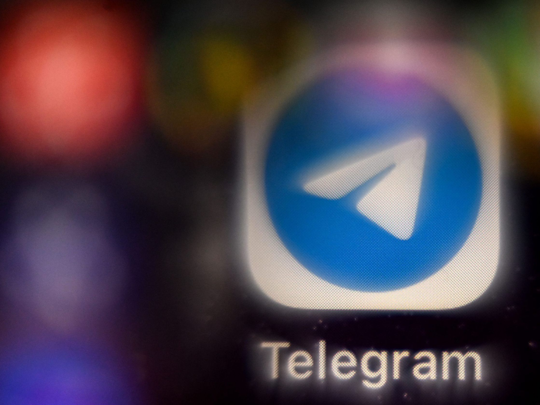 Telegram wird zur kommerziellen Plattform für Verschwörungstheoretiker.
