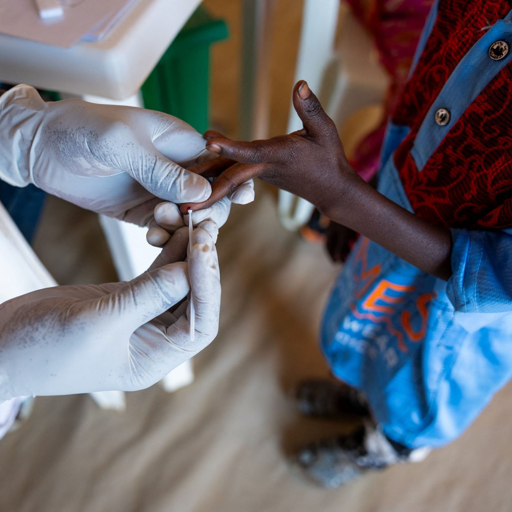 Neue Studie zeigt, dass Bilirubin als Schutz gegen Malaria wirkt.