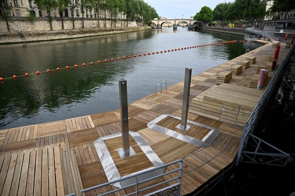 FRANCE-ENVIRONMENT-WEATHER-LEISURE