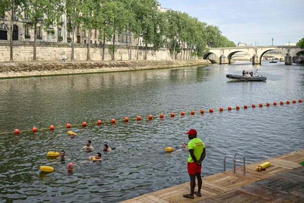 FRANCE-ENVIRONMENT-WEATHER-LEISURE