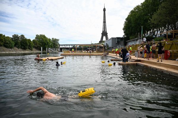 FRANCE-ENVIRONMENT-WEATHER-LEISURE
