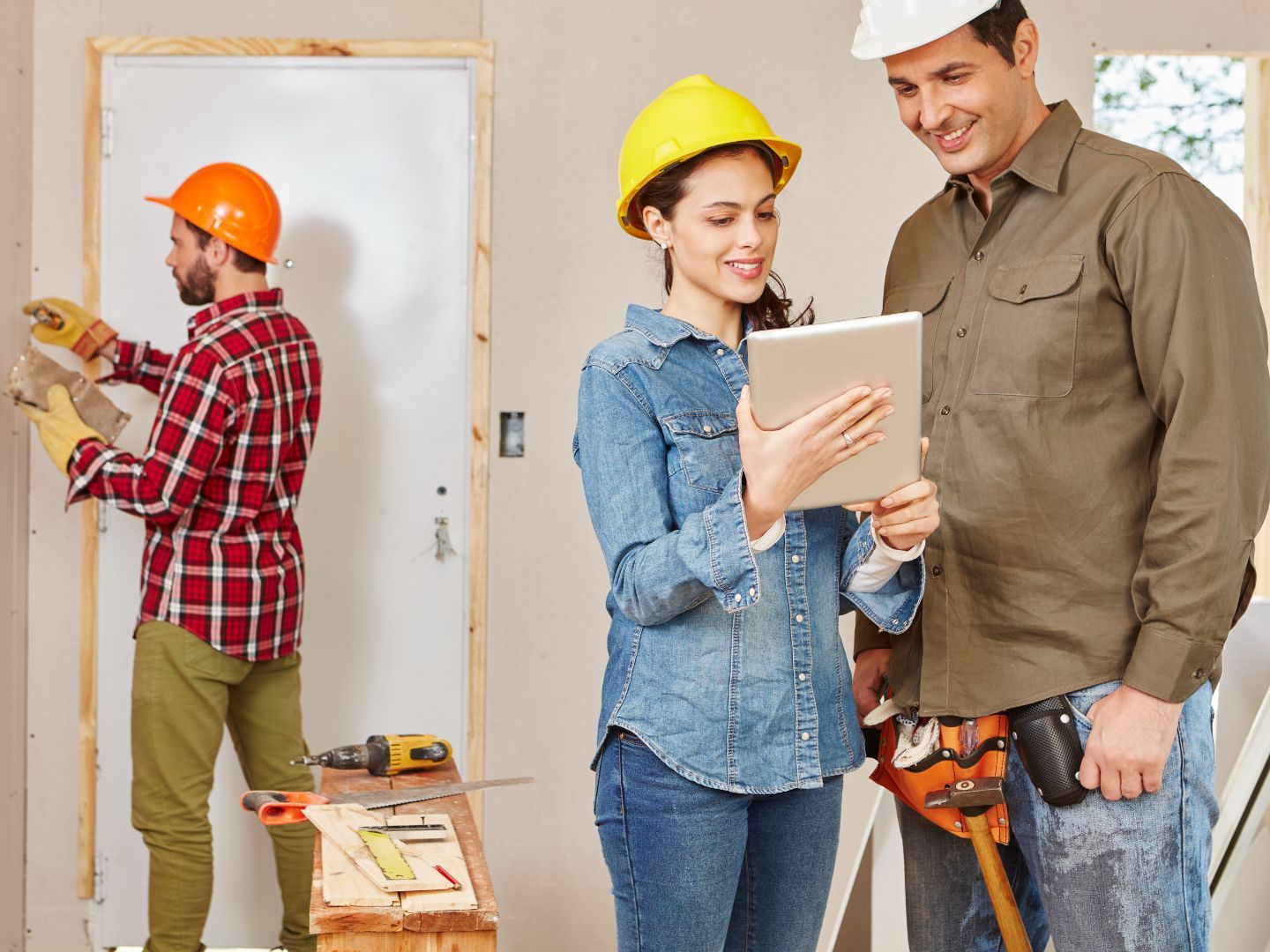 Renovieren-mit-kleinem-Budget-Tipps-f-r-Sparf-chse