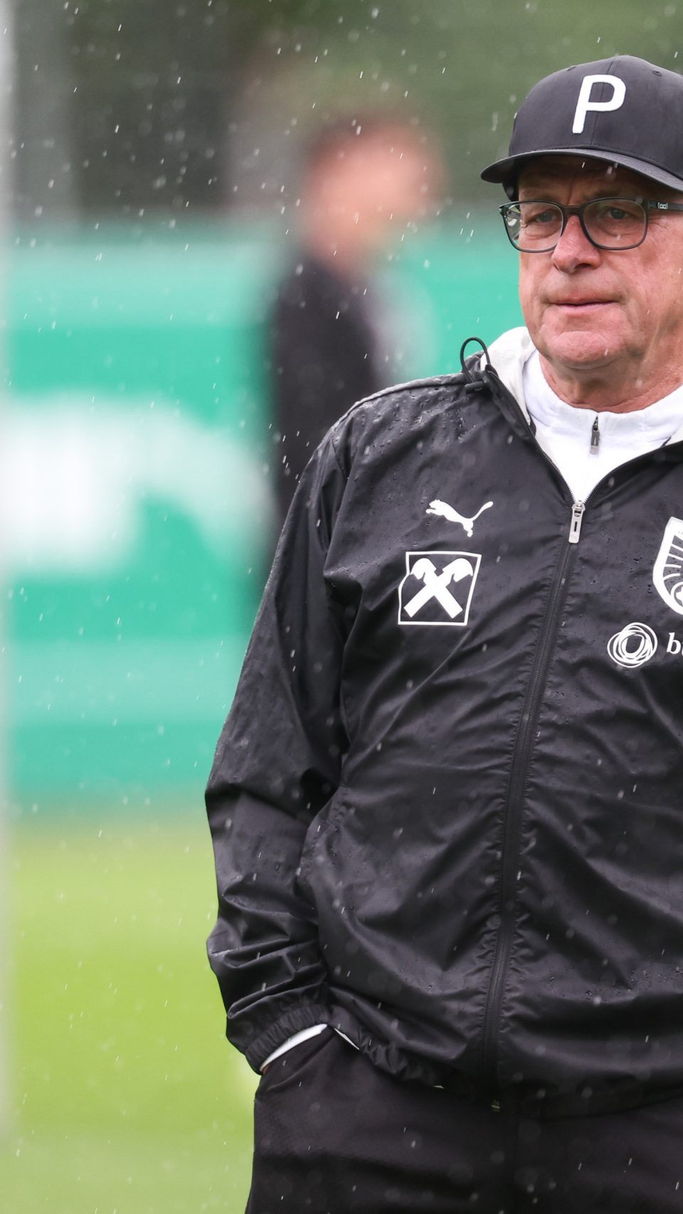 Der Teamchef wird derzeit medizinisch betreut – Ziel ist die Rückkehr im September.