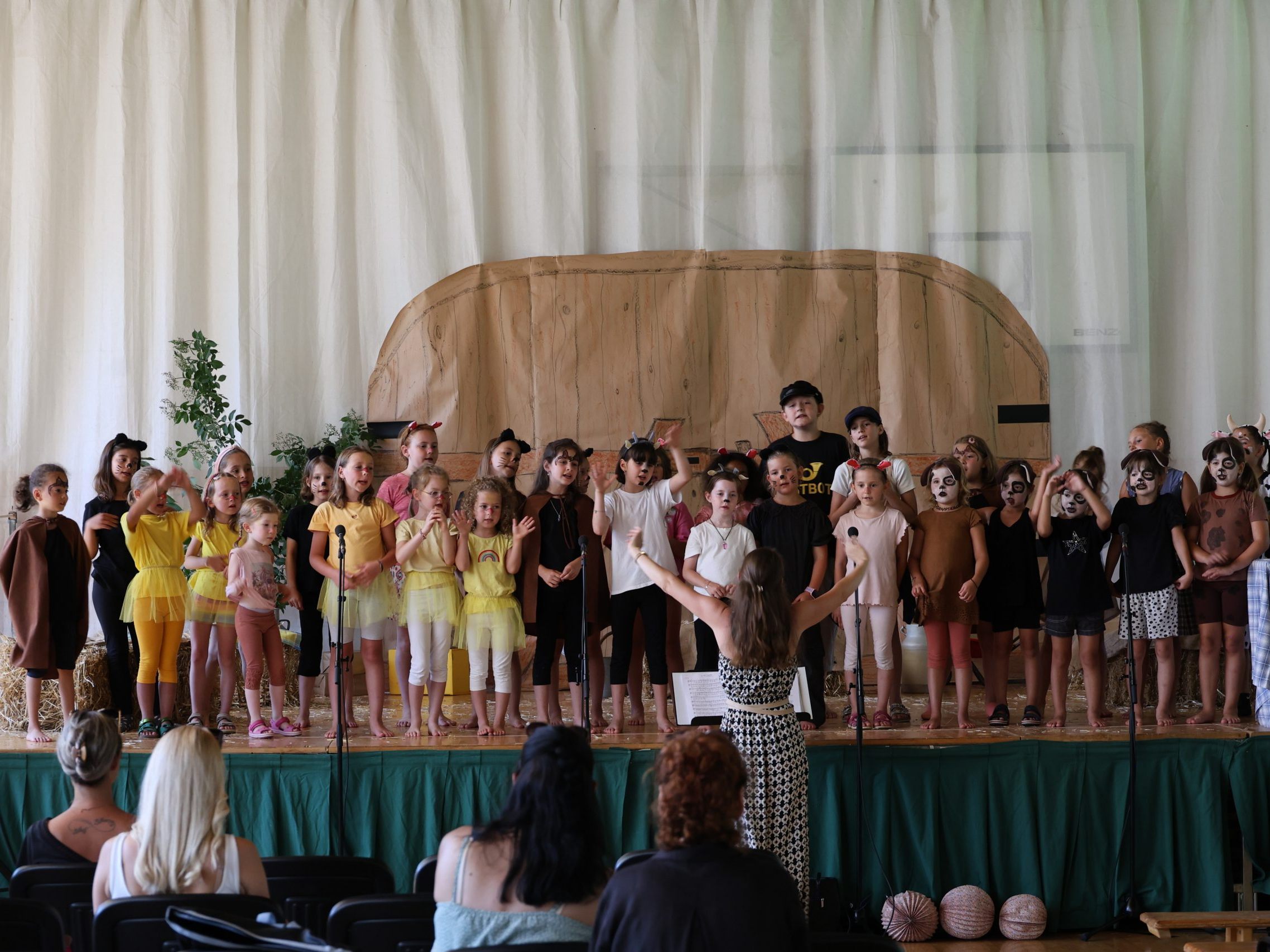 der Kinderchor des Frohsinn Nofels
