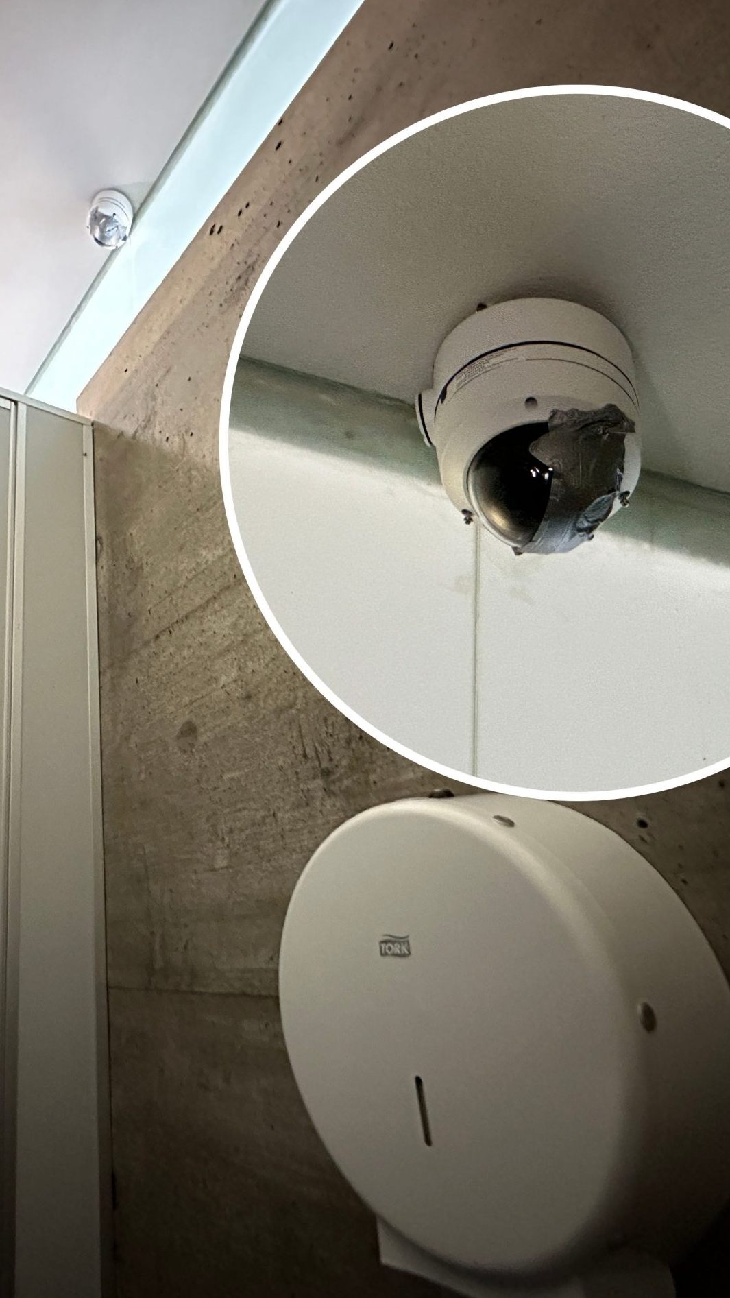 Überwachungskameras am WC sorgen für Wirbel. Was dahinter steckt.