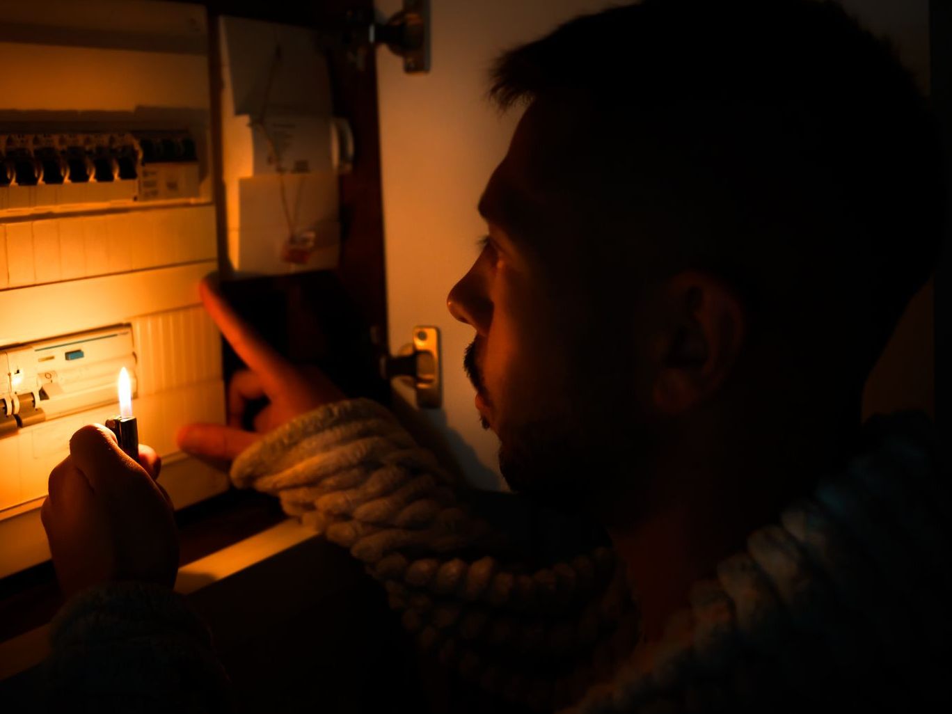 Stromausfall in Bludenz legte 2000 Haushalte lahm (SYMBOLBILD)