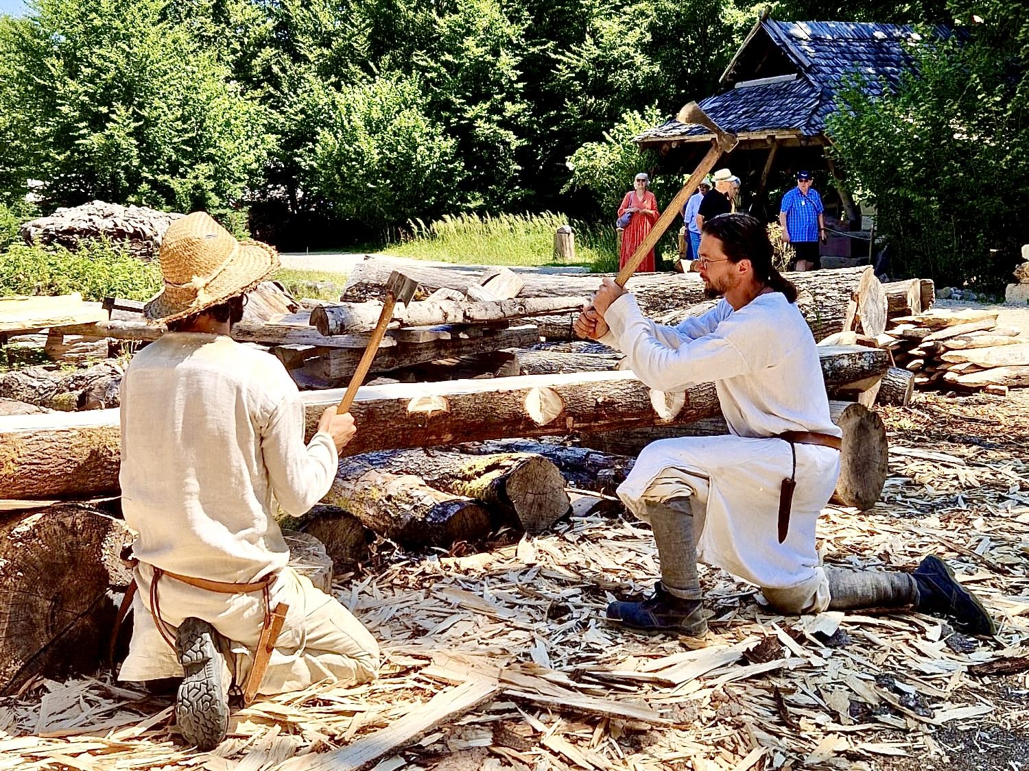 Die fleißigen Handwerker im Campus Galli