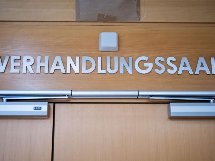 Nach dem Messerangriff auf eine Kanzlei-Kraft wurde der Angeklagte eingewiesen. Nach dem Messerangriff auf eine Kanzlei-Kraft wurde der Angeklagte eingewiesen.