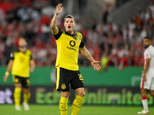 Dortmund-besiegt-mit-Sabitzer-Union-Berlin-3-0