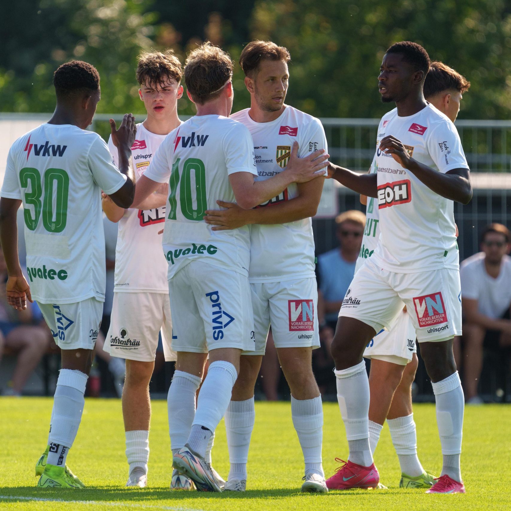 Vorarlberg steht ein ereignisreiches Fußballwochenende bevor.