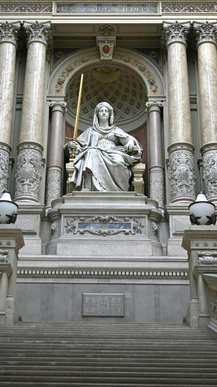 Wertsicherungsklausel sind in langfristigen Mietverträgen zulässig.