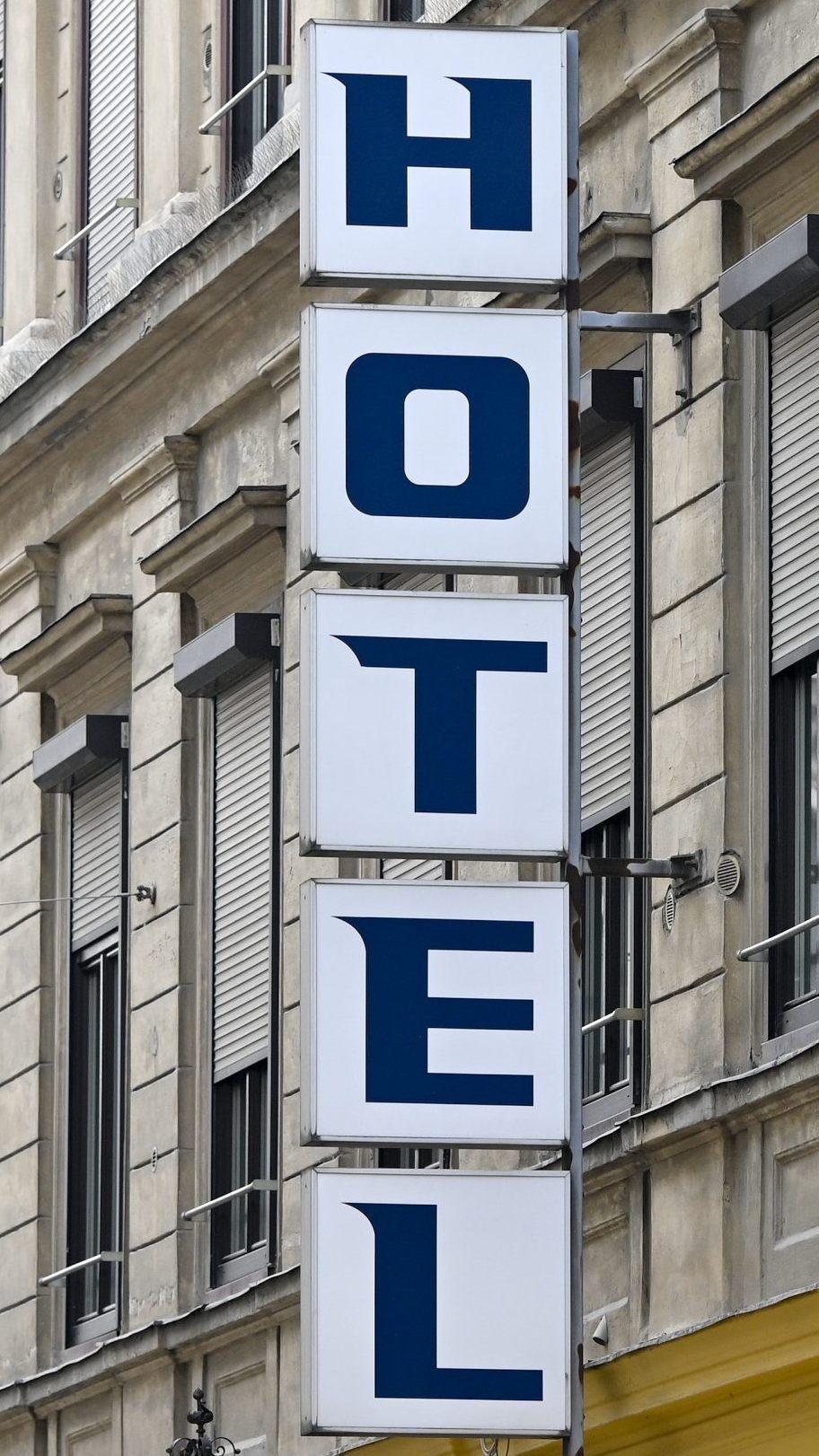 Fake-Bewertungen im Internet schaden Hotels.