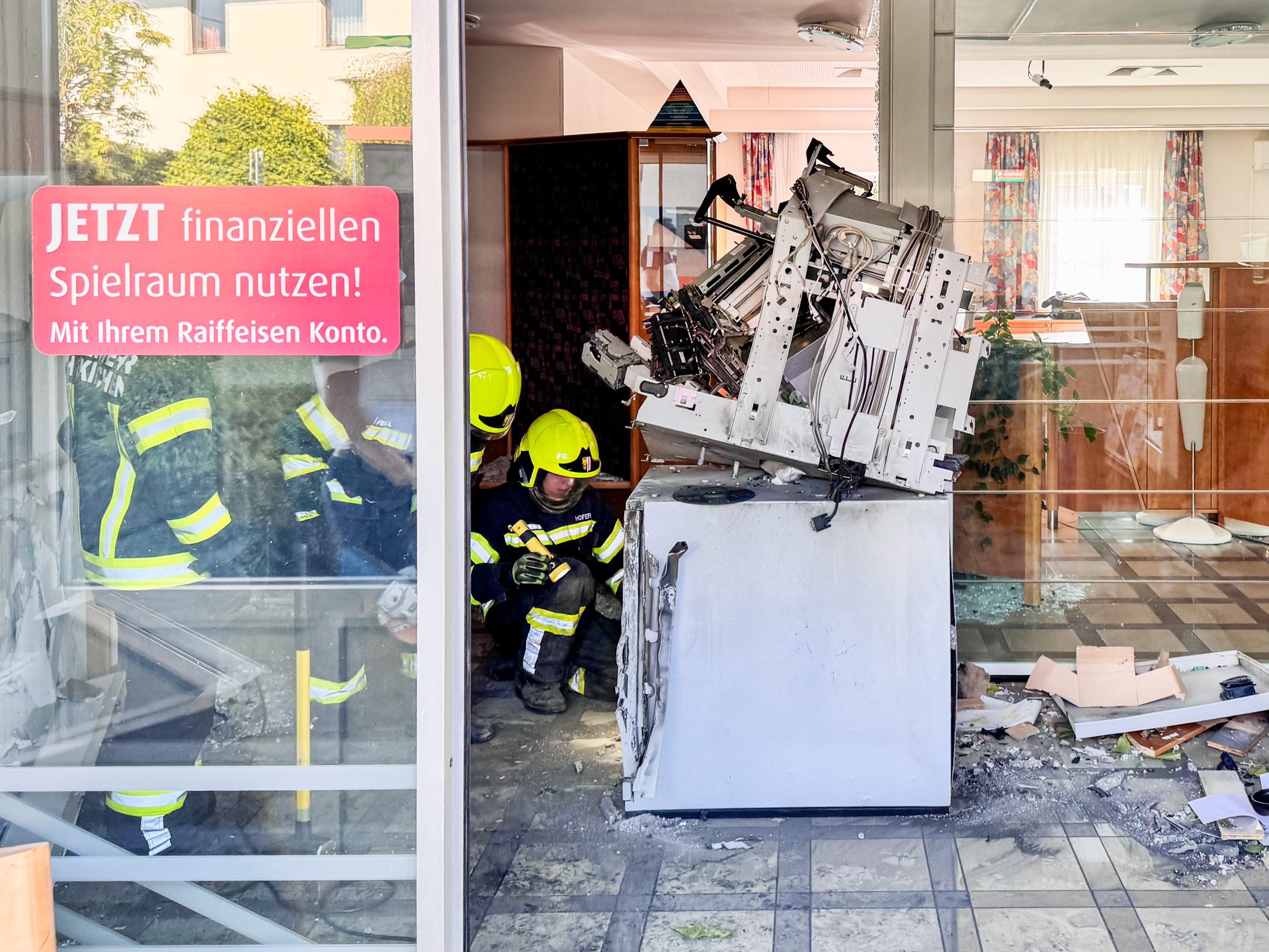 Feuerwehr-Einsatzkräfte in Oberösterreich am 19. August.