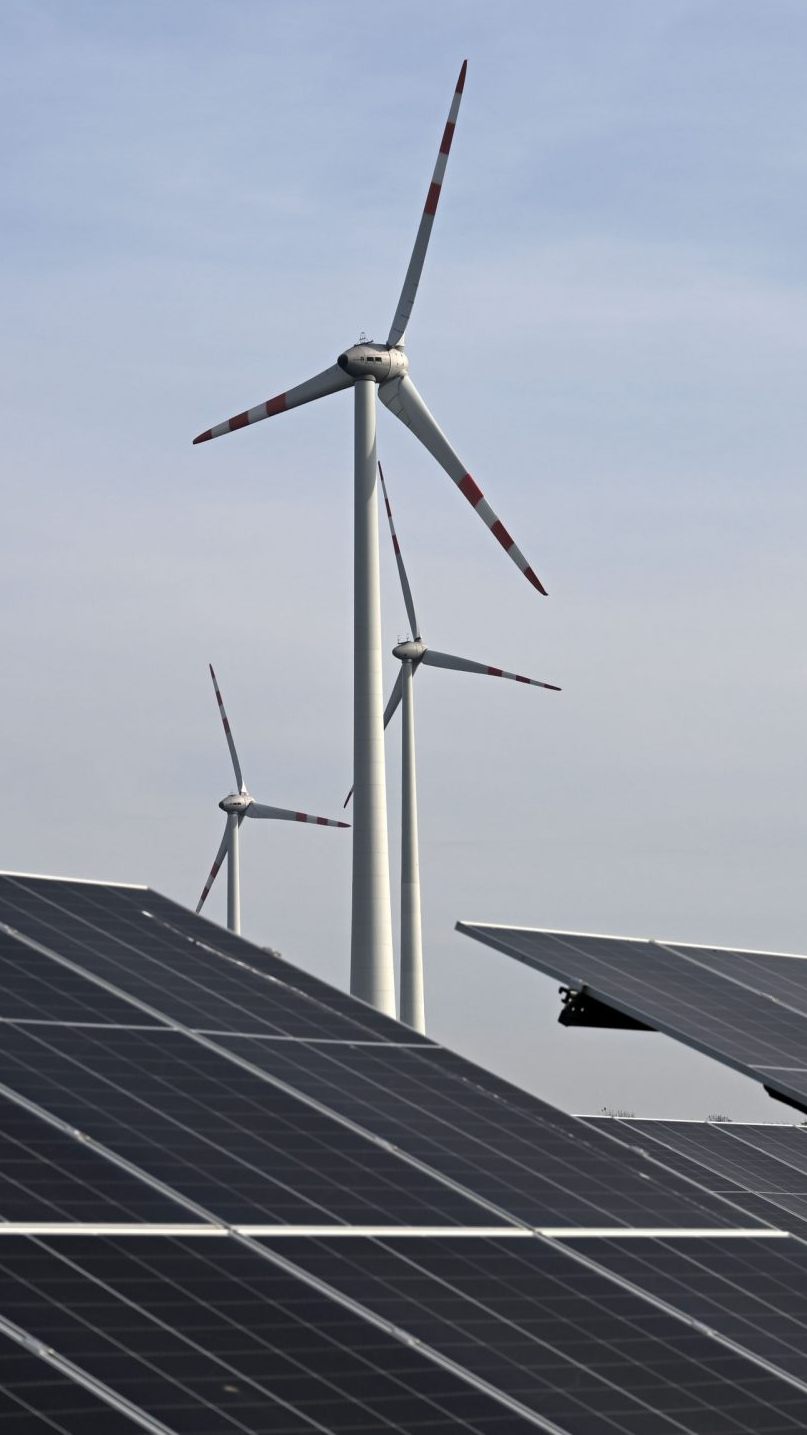 Die Erneuerbaren-Branche fordert Nachbesserungen beim E-Wirtschaftsgesetz.