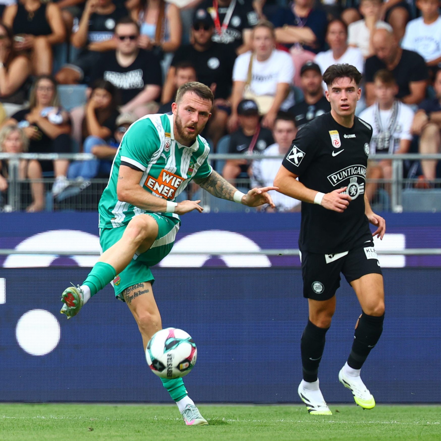 Rapid schlägt Sturm Graz auswärts.