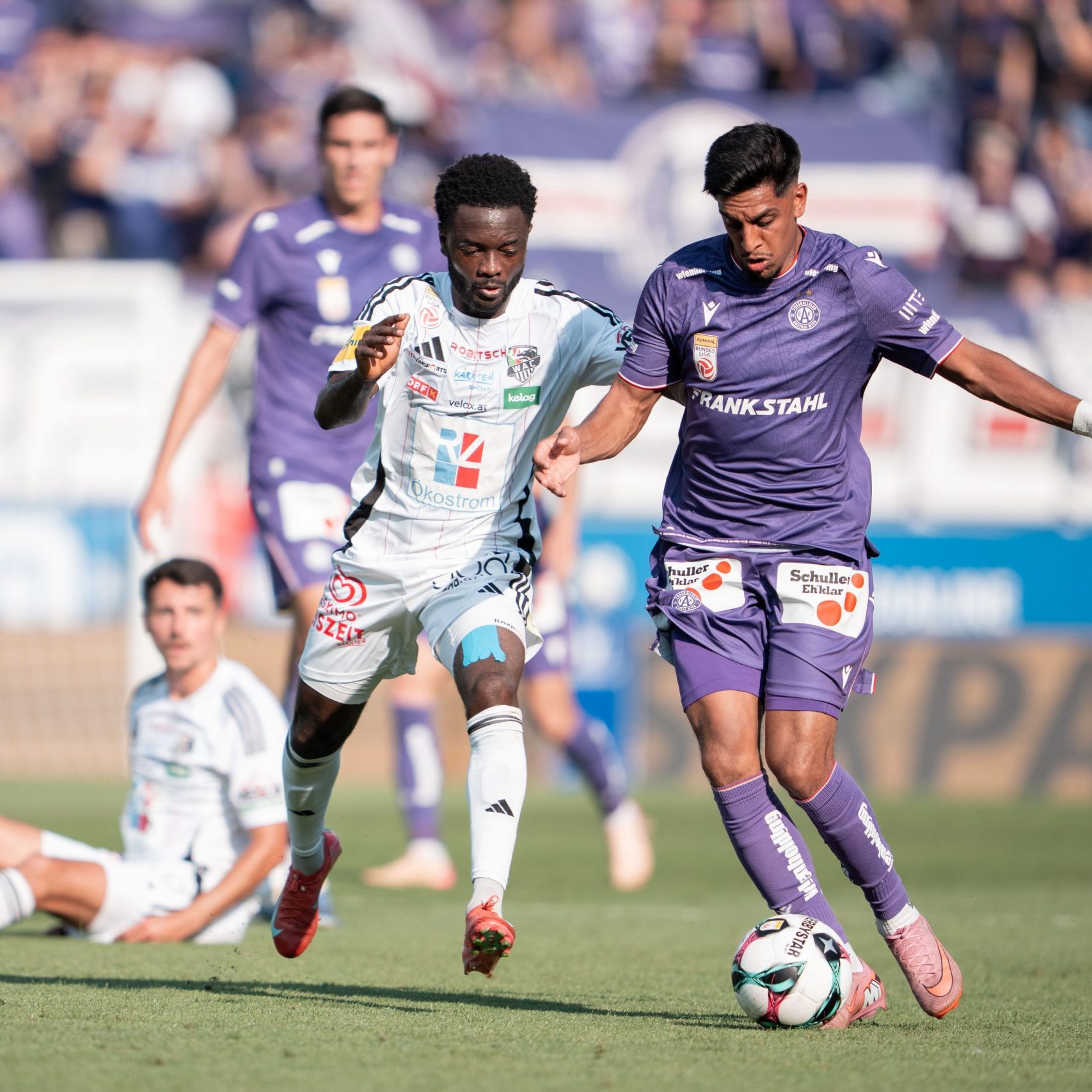 Bittere Niederlage für die Wiener Austria nach einem Eigentor und frühen Gegentreffer.