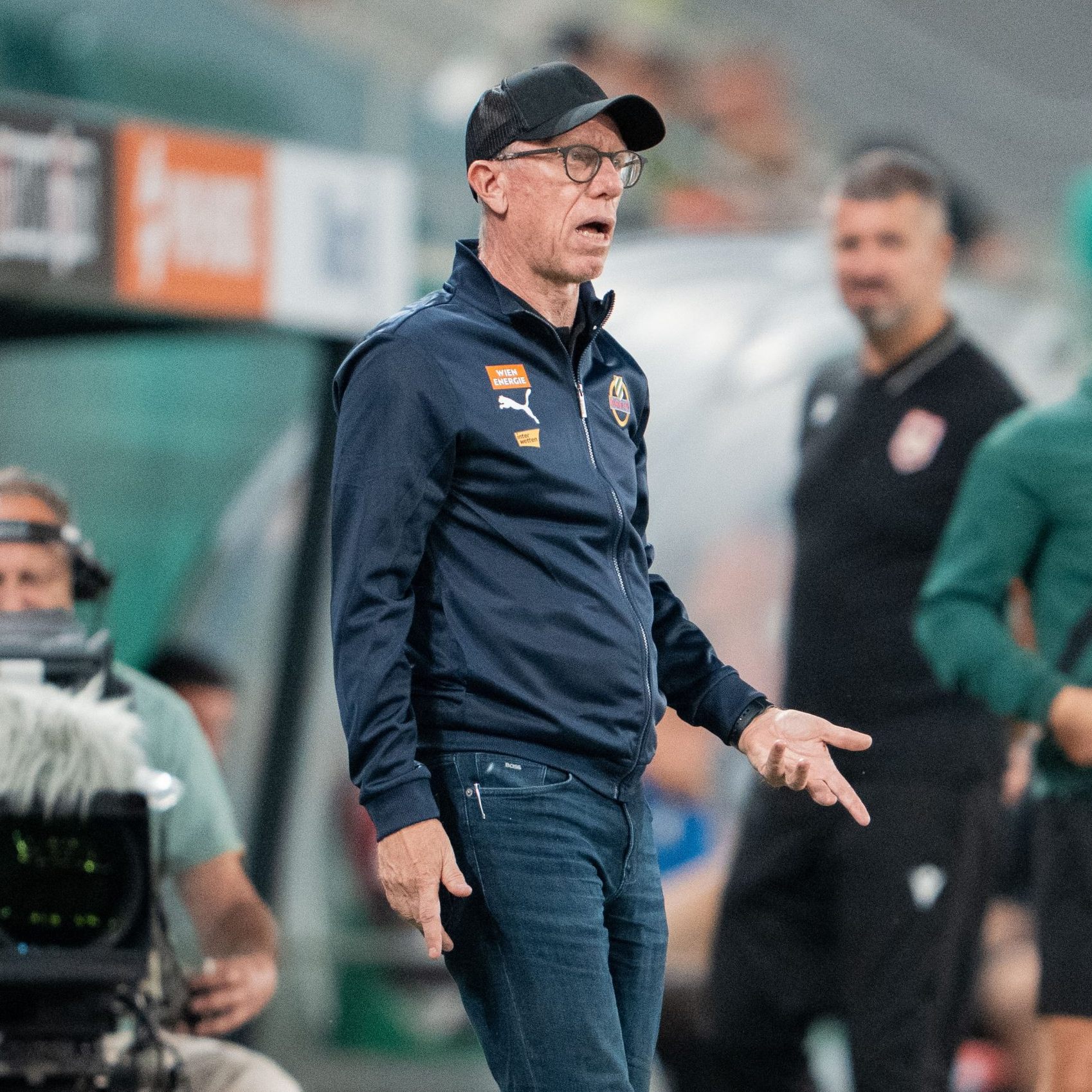 Stöger erwartet einen "richtigen Fight" gegen Dundee.