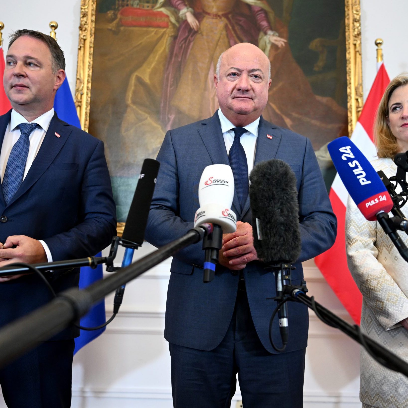 Die Regierung will "am Aufschwung für Österreich" arbeiten.