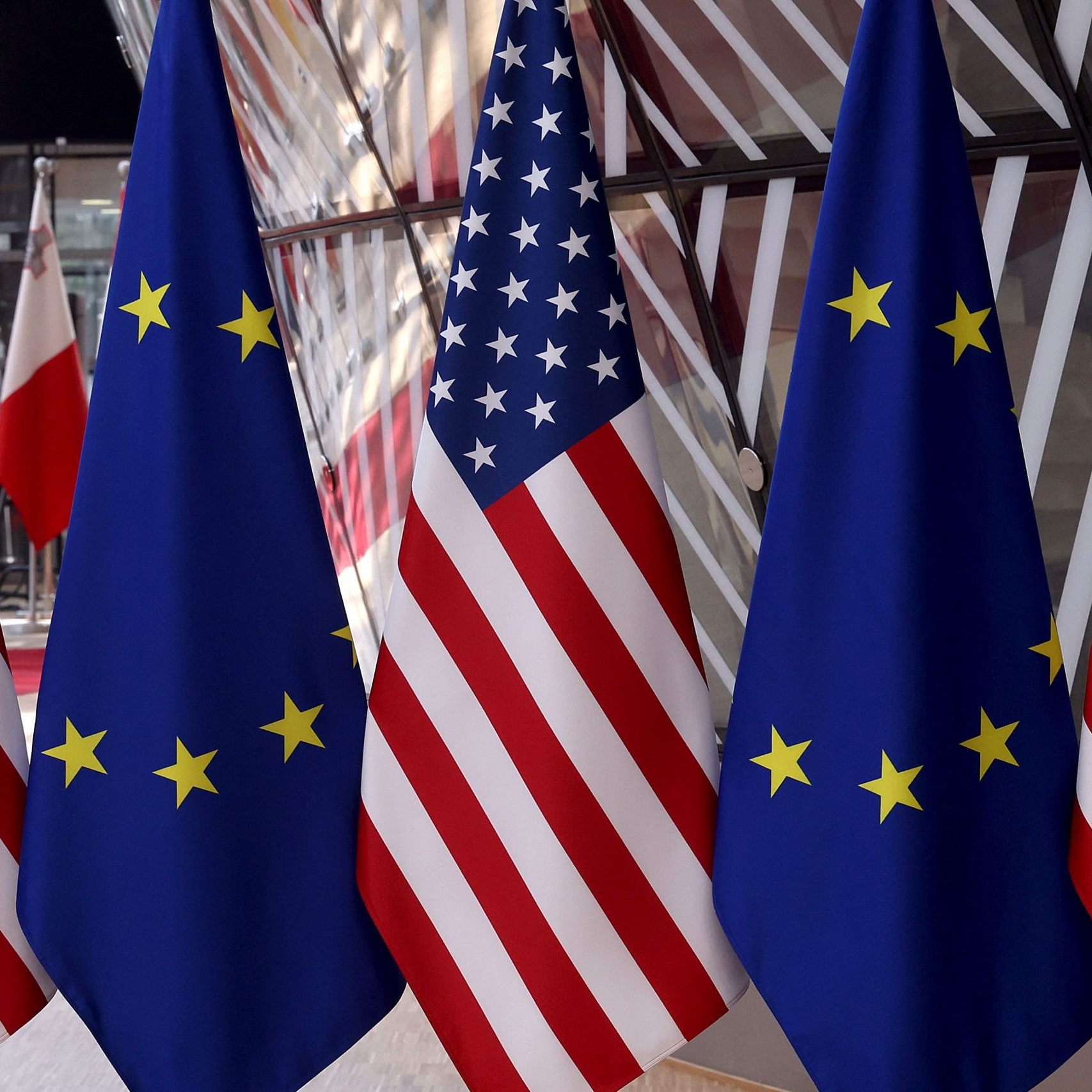 Die neuen US-Zölle sollen erst kommende Woche in Kraft treten.