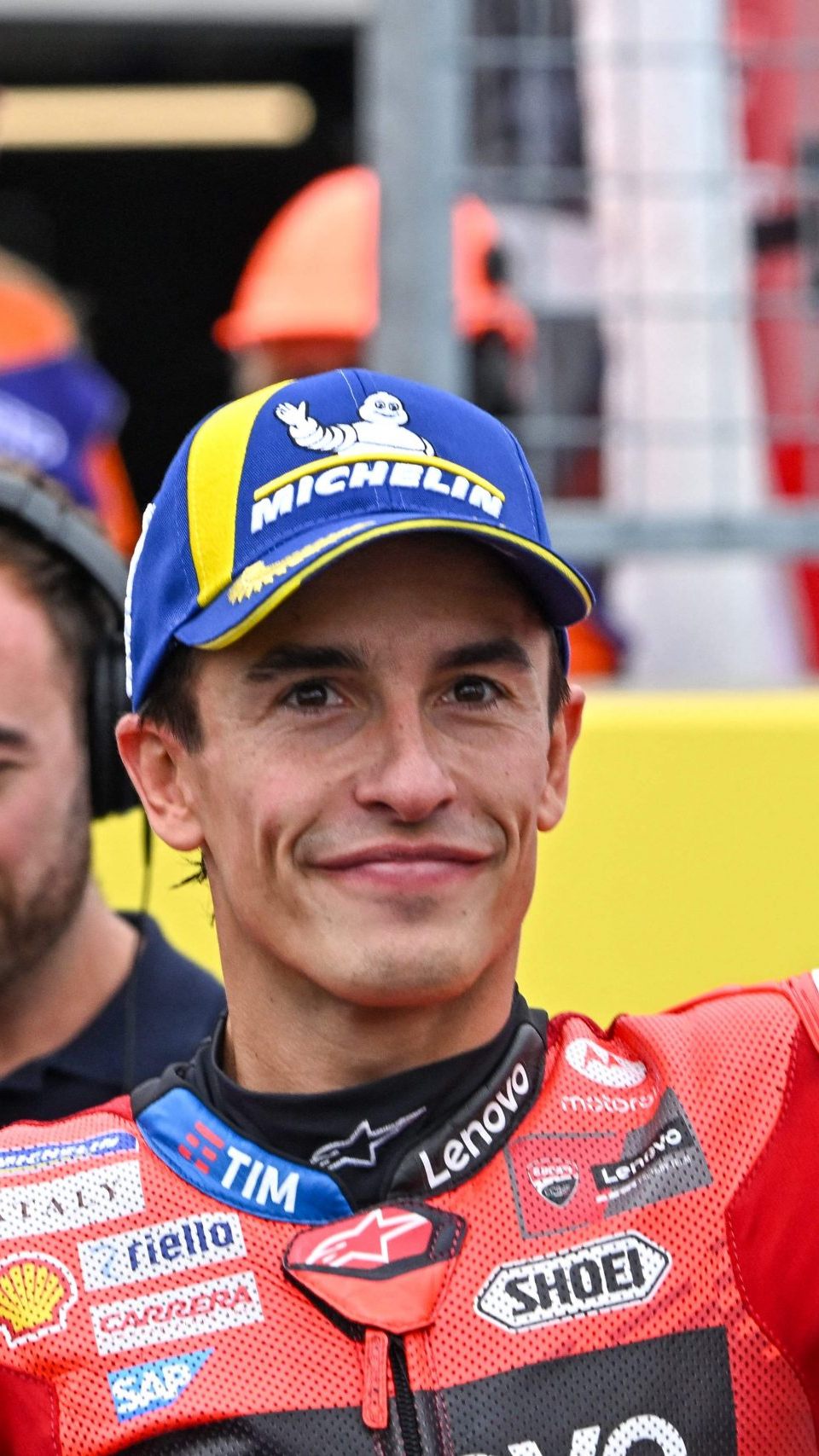 Auch im gestrigen Sprintlauf am Balaton Park Circuit war Marc Marquez nicht zu schlagen – der Ducati-Pilot feierte einen weiteren Sieg und baute seine Dominanz in der MotoGP weiter aus.