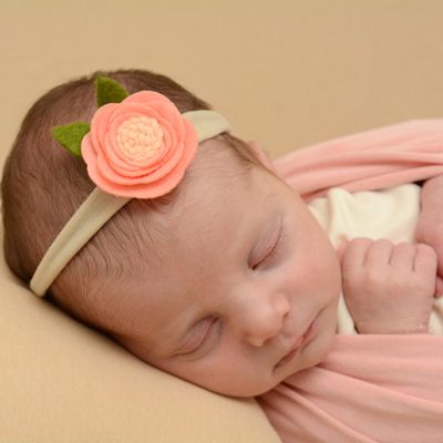 Die gesamte Redaktion von VOL.AT gratuliert herzlich zur Geburt von Esma. Wir wünschen der Familie viele unvergessliche Momente voller Liebe und Freude mit ihrem kleinen Somme rwunder.