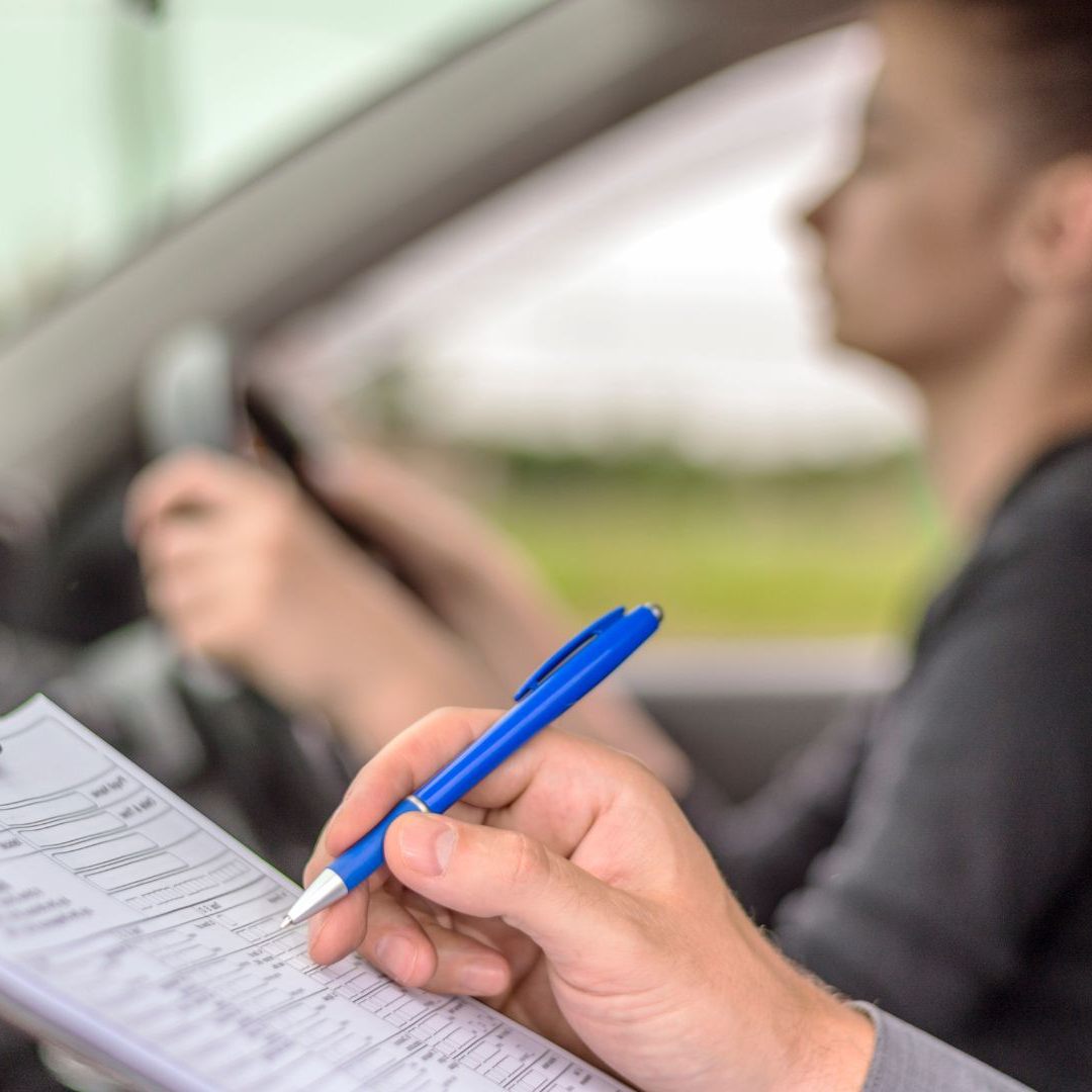 Noch weitere Leser, die durch die Fahrprüfung gefallen sind, haben sich gemeldet.