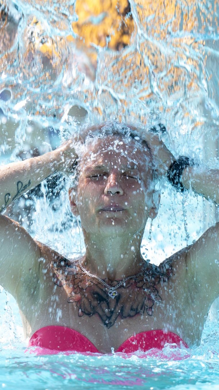 Wer im Freibad unvorsichtig ist, könnte gesundheitliche Folgen davontragen.